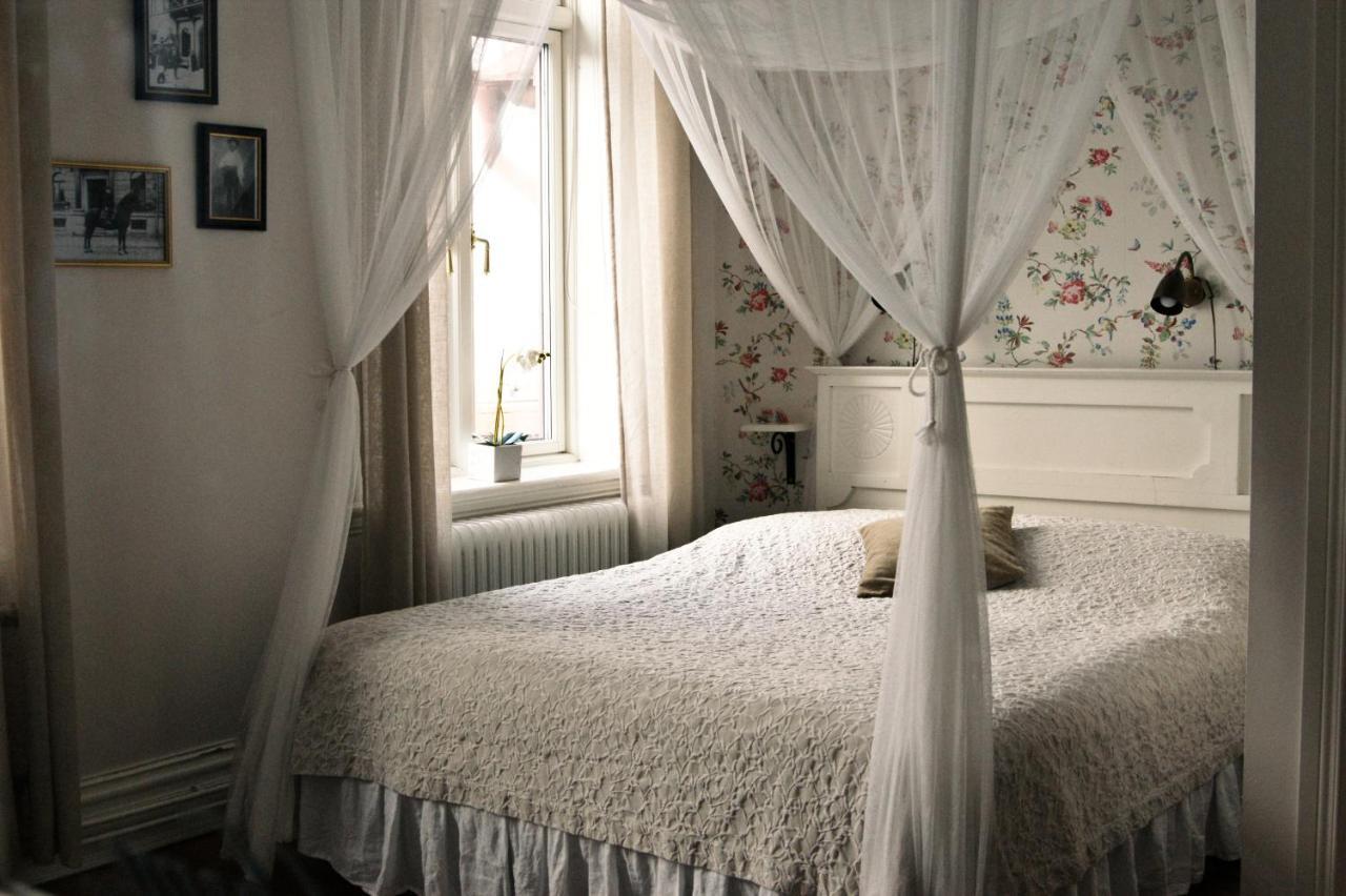 Bed and Breakfast Okens Varberg Exterior foto